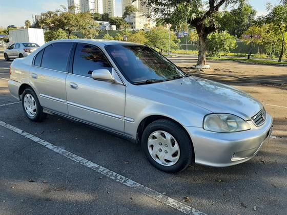 HONDA CIVIC 1.6 LX 16V GASOLINA 4P MANUAL HONDA CIVIC 1.6 LX 16V GASOLINA 4P MANUAL